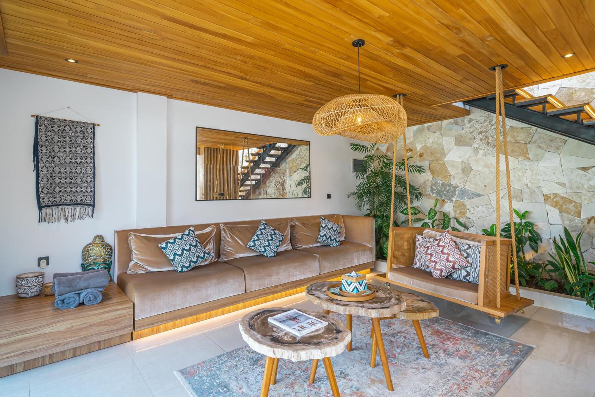 Villa Arunika - Stylish Tropical 2Br Villa Close To Nyanyi Beach! Selemadeg Екстериор снимка