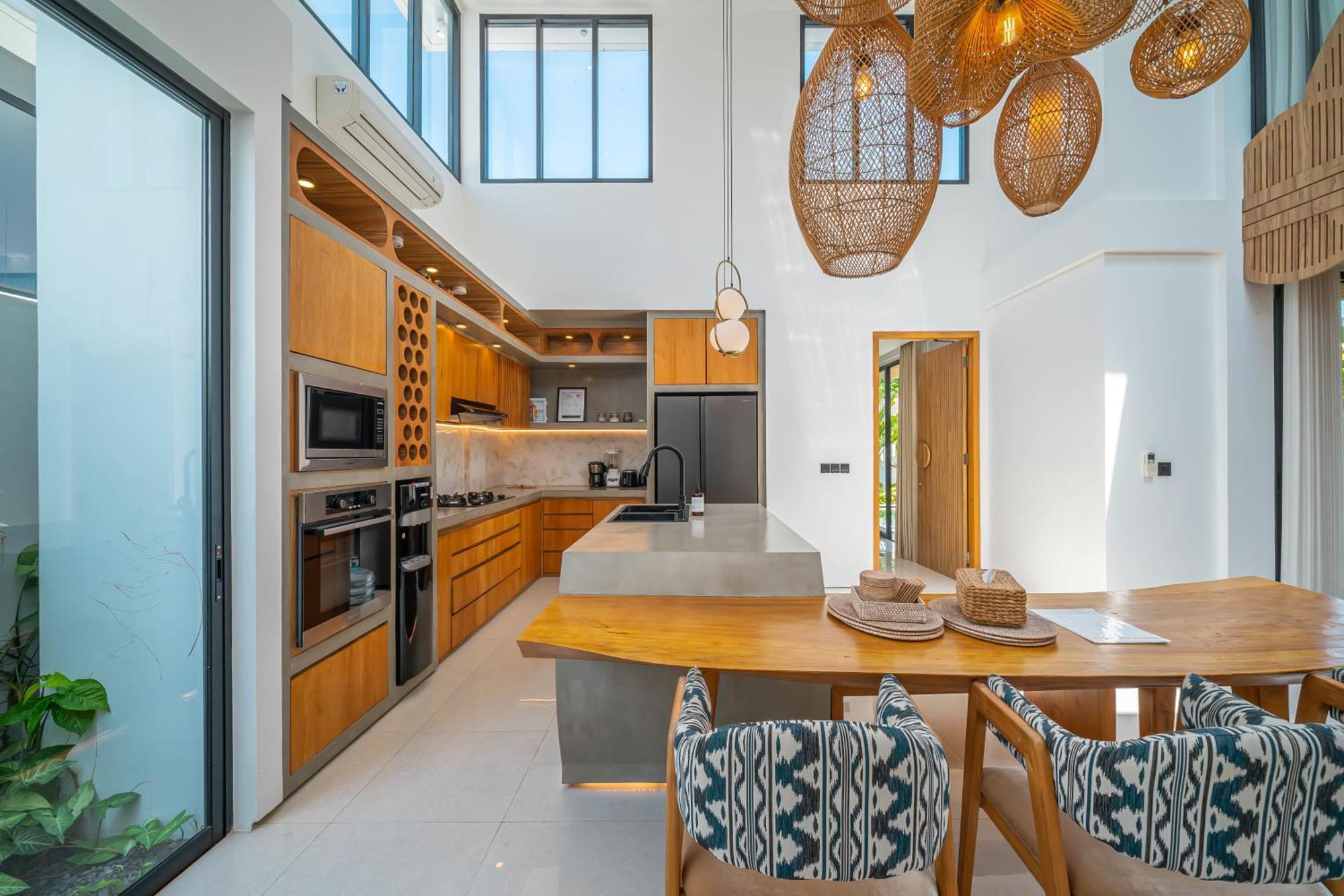 Villa Arunika - Stylish Tropical 2Br Villa Close To Nyanyi Beach! Selemadeg Екстериор снимка