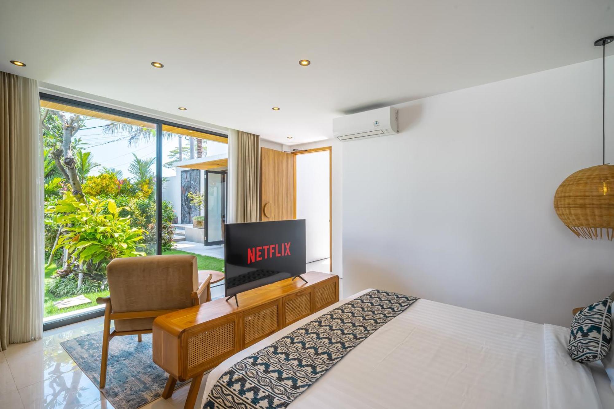 Villa Arunika - Stylish Tropical 2Br Villa Close To Nyanyi Beach! Selemadeg Екстериор снимка