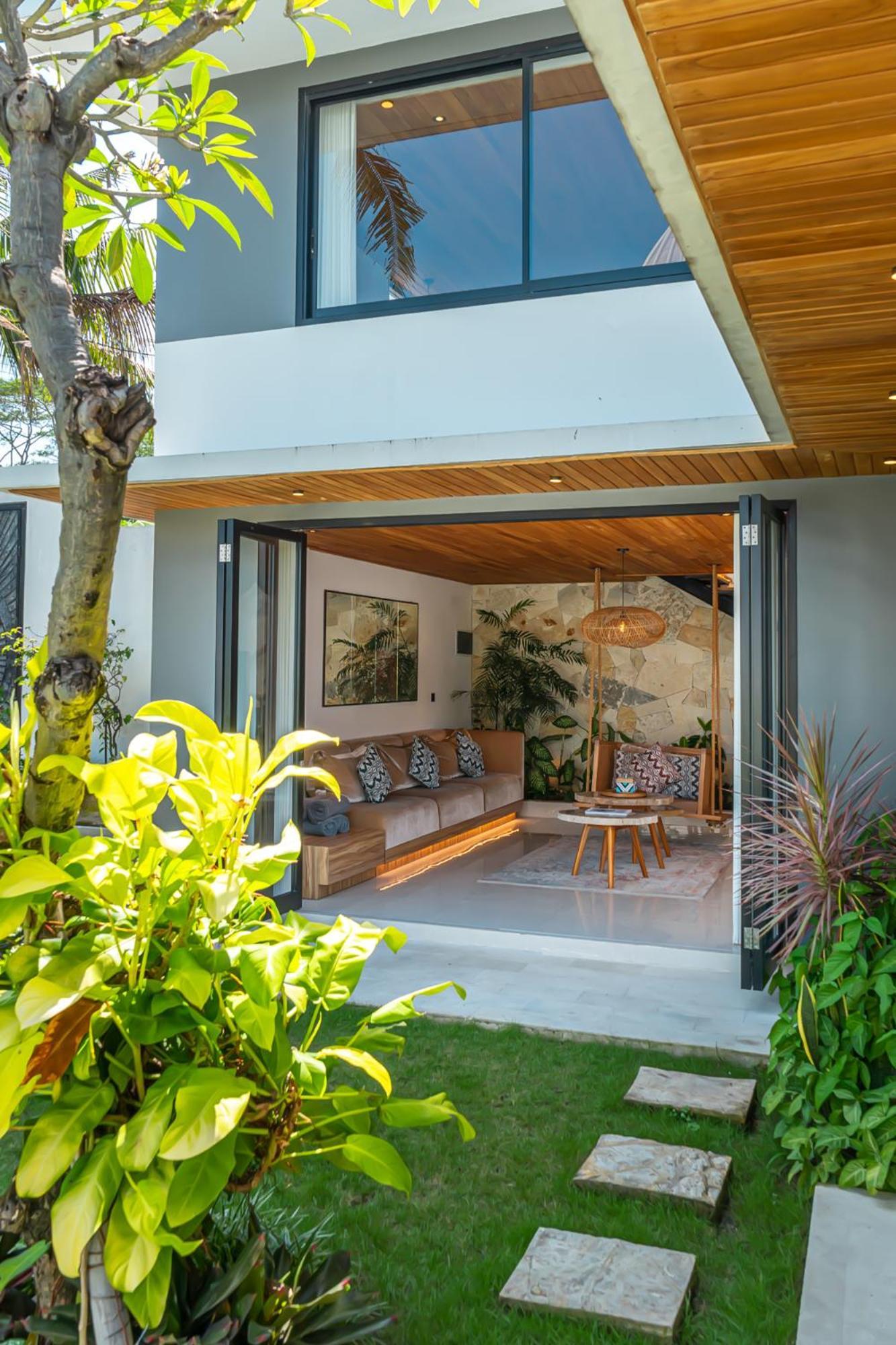 Villa Arunika - Stylish Tropical 2Br Villa Close To Nyanyi Beach! Selemadeg Екстериор снимка
