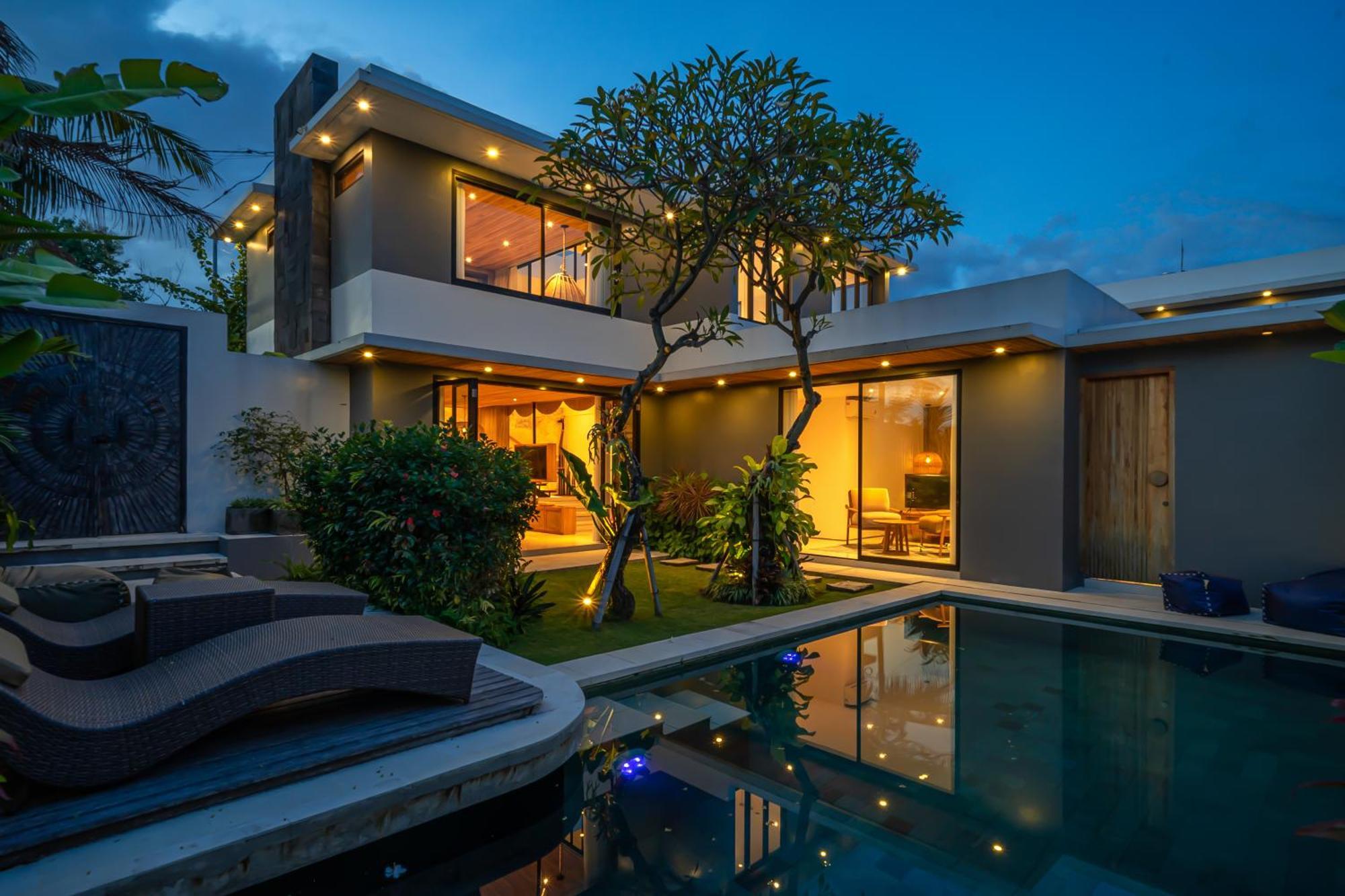 Villa Arunika - Stylish Tropical 2Br Villa Close To Nyanyi Beach! Selemadeg Екстериор снимка