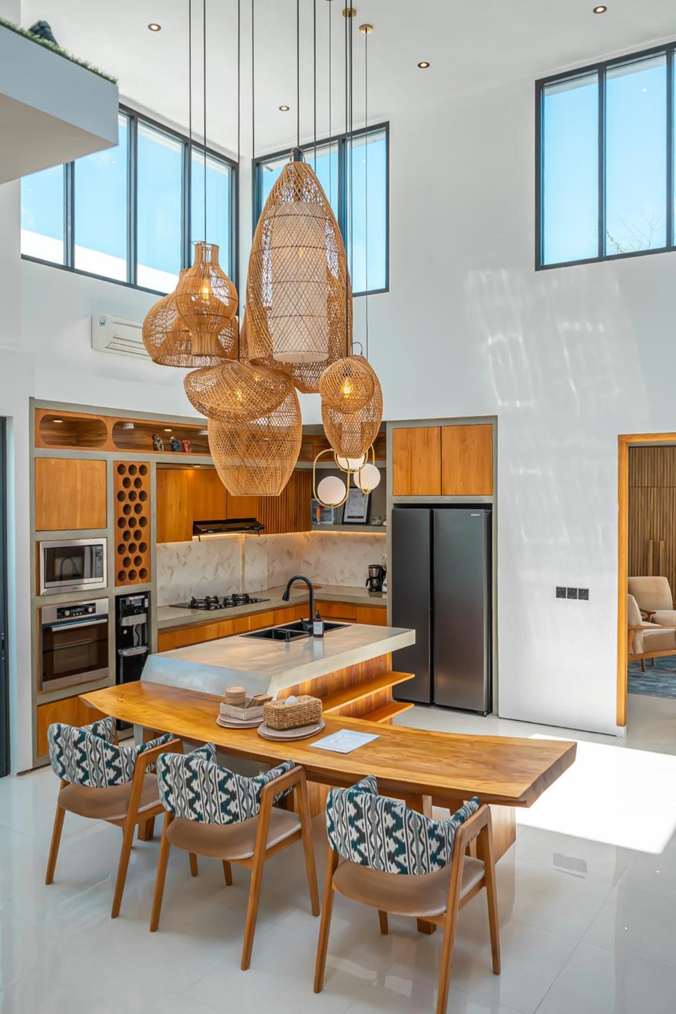 Villa Arunika - Stylish Tropical 2Br Villa Close To Nyanyi Beach! Selemadeg Екстериор снимка